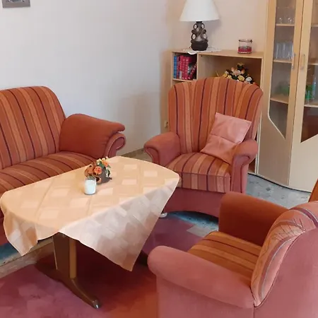 Apartment Guenstige In Ostfriesland Auch Fuer Kleine Familie Utarp